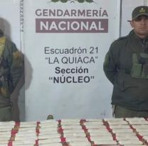 Llevaba oculto más de 9 kilos de cocaína en reposeras