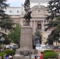 "El domingo todos a festejar a Plaza Belgrano": Libertarios jujeños ya se están convocando