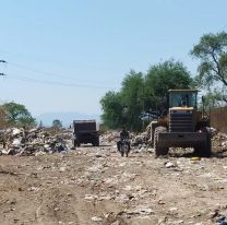 Cardozo reaccionó a la multa y mandó a limpiar los basurales en Perico 