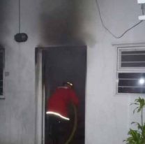 Jujeño intentó prender fuego una casa, se subió a un auto y huyó 