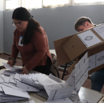 Peleada elección en las escuelas: Qué pasa con el voto en blanco