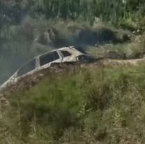 Un horror: hallaron un cuerpo en el auto que se prendió fuego al costado de la ruta