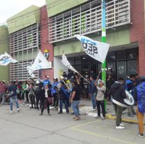 Perico: Trabajadores despedidos por Ficoseco siguen luchando para que los reincorporen