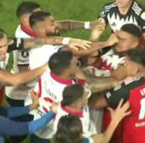 Se difundió el audio del VAR sobre el violento choque entre River y Nacional por Copa Libertadores