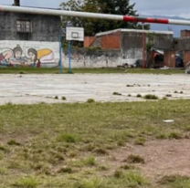 Conmoción en Jujuy: Apareció una mujer muerta en una cancha 