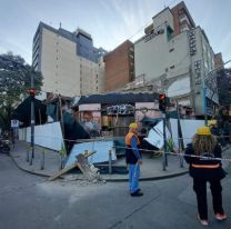 [URGENTE] Se derrumbó un edificio céntrico: hay al menos seis heridos