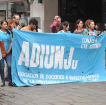 Docentes de la UNJu de paro: "sin salarios dignos no hay universidad pública"