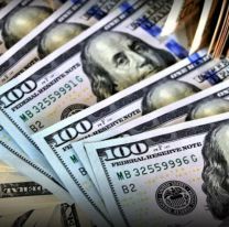 El dólar "blue" subió cinco unidades en el día, pero bajó $20 en la semana