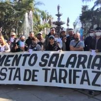 El Seom realizó un banderazo por mejoras y reincorporaciones