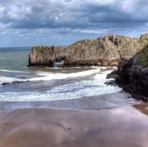 Encontraron muerto a un argentino en una playa de España: Los detalles