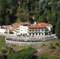 Cuánto sale una noche en el Hotel Termas de Reyes y cuánto en las termas de Rosario de la Frontera