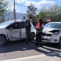 Violento choque en la ruta 9 altura ingreso a Yala: Se salvaron de milagro