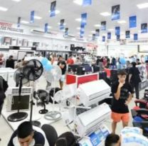 Miles de jujeños y argentinos cruzan a Chile para comprar de todo: Sale la mitad