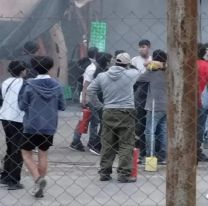 Se quemó una parte de la carroza de la Escuela de Minas y necesitan ayuda