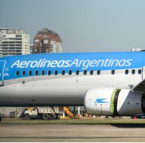 El gobierno entregará rutas de Aerolíneas a FlyBondi, JetSmart y Gol