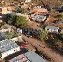 Horror en un barrio: mató al suegro, a su novia y huyó con su hijita