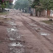 Vecinos de San Pedro indignados por la calles