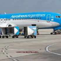 El Gobierno les advirtió que cerrará Aerolíneas si no frenan las medidas de fuerza