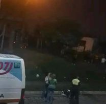 [TRAGEDIA] Joven chocó con la moto en plena madrugada: no pudieron salvarlo