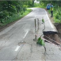 [PELIGRO] Se desmoronó parte de ruta 9: ojo con ir por la cornisa