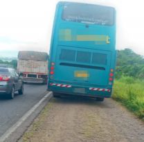 Brutal choque entre un colectivo y una camioneta en San Pedro 