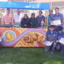 Alumnos de una técnica de Jujuy crearon el primer puesto de comidas callejeras 100% solar