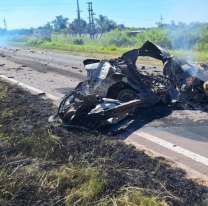 Un conductor murió al chocar de frente con un camión en plena ruta