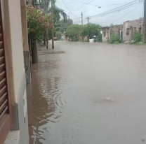 Fuerte temporal en Jujuy: calles anegadas, cortes de luz y alerta amarillo hasta el lunes