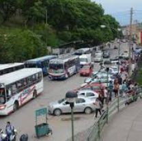 Asaltaron un colectivo en Jujuy: le pusieron la pistola en la cabeza