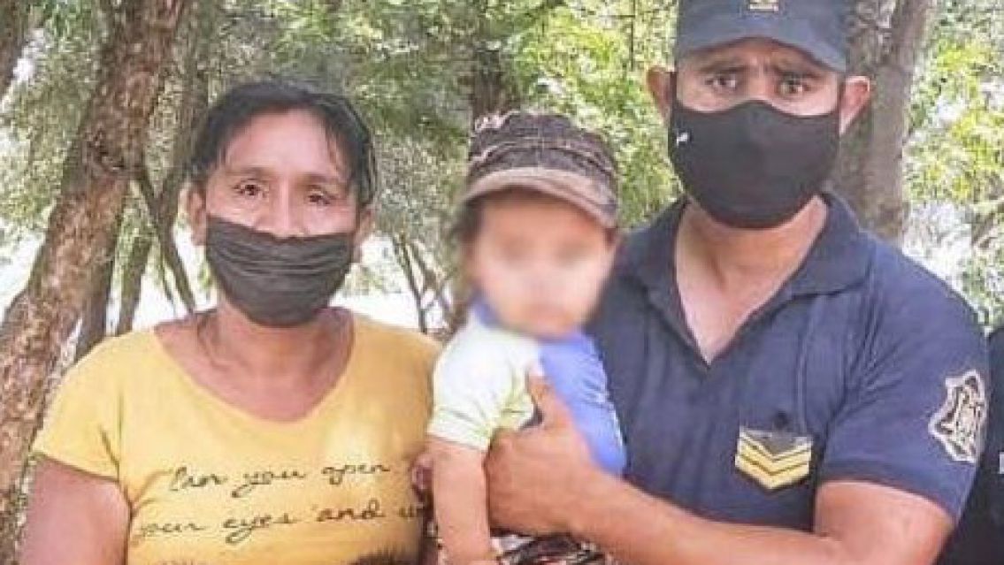 Policías Le Salvaron La Vida A Un Pequeño Bebé Que Había Dejado De Respirar Que Pasa Jujuy 4490