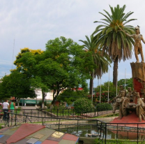 El homenaje a Cazzu y a Manuel Belgrano en el mismo paredón. "Re merecido"