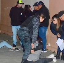 Dos nenas se agarraron a las piñas por un chico, fue en el interior provincial