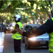 Los 5 documentos obligatorios que hay que tener en el auto para poder manejar