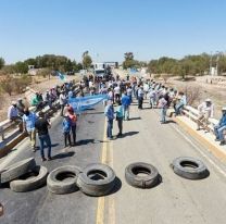 Volvieron a cortar la Ruta 9 en Tilcara: ¿Cada cuánto dejan pasar?