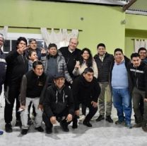 El séquito de Rivarola se reunió en El Carmen para apoyar la candidatura